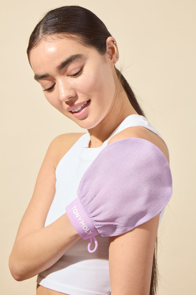 Plum Bum K-Spa Body Exfoliating Glove – TONYMOLY USA
