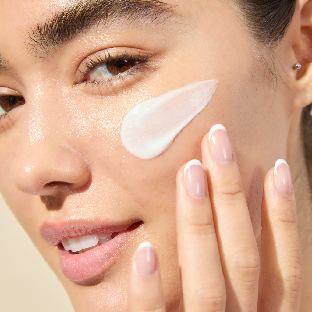 Green Tea SPF 50 Daily Defense Sunscreen – TONYMOLY USA